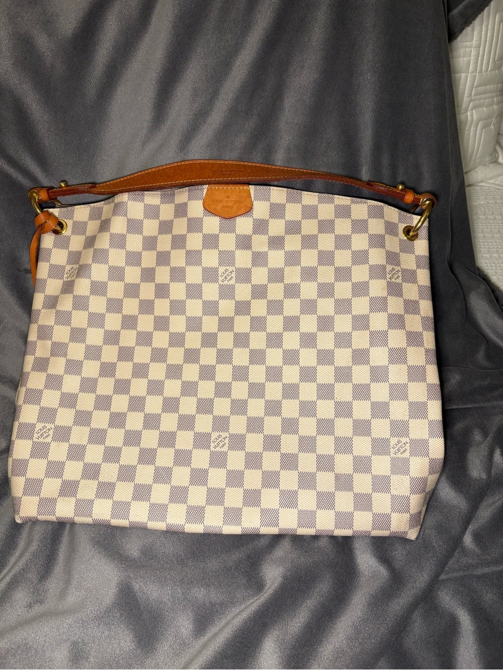 Louis Vuitton The Graceful MM hobo in fresh Damier Azur Canvas